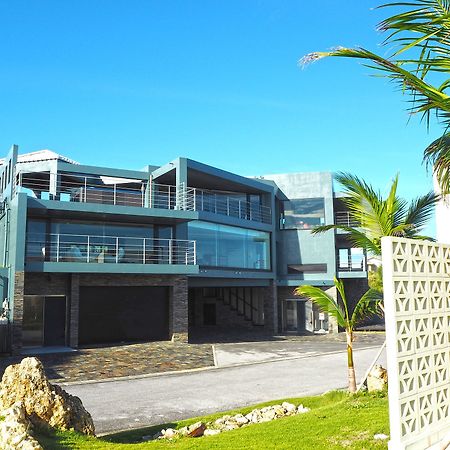 Villa Omoro Накиджин Екстериор снимка