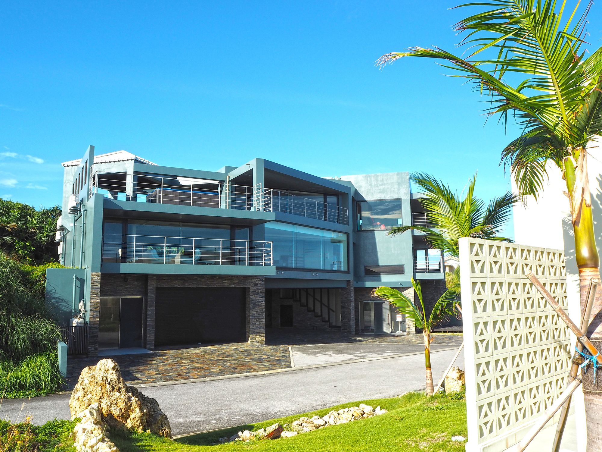 Villa Omoro Накиджин Екстериор снимка